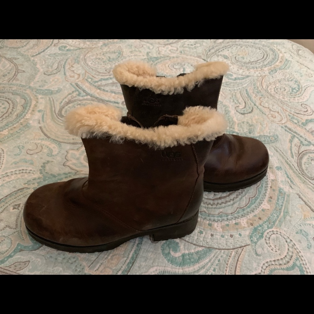 UGG Woman’s Boots